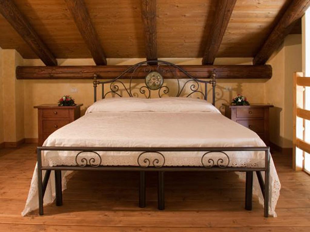 Agriturismo La Cavallina Monguzzo Chambre photo