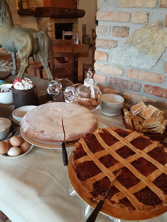 Agriturismo La Cavallina Monguzzo Extérieur photo